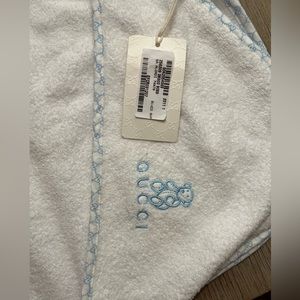 Baby Gucci towel BRAND NEW with covering